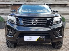 NISSAN NAVARA 2.3 dCi N-Guard Double Cab Pickup 4dr Diesel Auto 4WD Euro 6 (190 ps) - 950 - 3