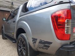 NISSAN NAVARA 2.3 dCi N-Guard Double Cab Pickup 4dr Diesel Auto 4WD Euro 6 (190 ps) - 948 - 25