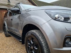 NISSAN NAVARA 2.3 dCi N-Guard Double Cab Pickup 4dr Diesel Auto 4WD Euro 6 (190 ps) - 990 - 20