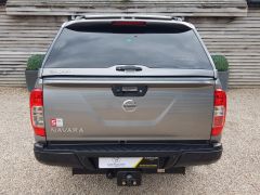 NISSAN NAVARA 2.3 dCi N-Guard Double Cab Pickup 4dr Diesel Auto 4WD Euro 6 (190 ps) - 948 - 18